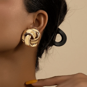 Button-shaped Stud Earrings