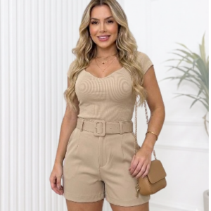 Elegant Woman Spring & Summer Shorts